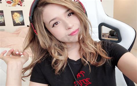 Pokimane (@Pokimane) age, bio, wiki, Height, biography ⋆ Vidmast.